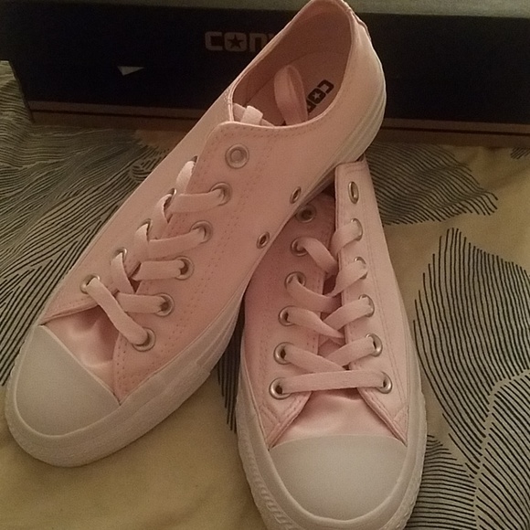 Converse Shoes - Satin Pink Converse